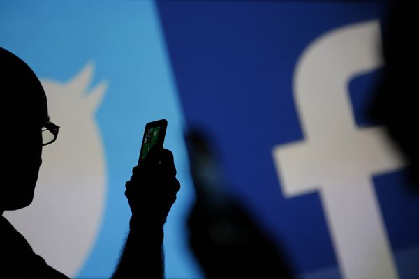 Twitter y Facebook como las mejores herramientas para comunicar