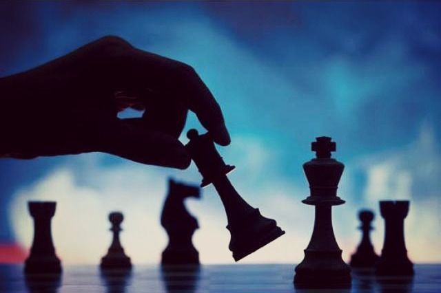 aprende a saber lo que hace tu competencia para saber actuar y moverte
